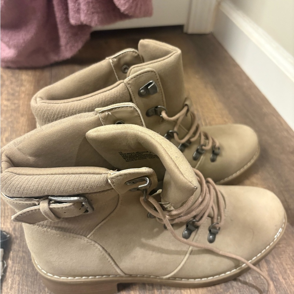Tan Women's Ankle Boots